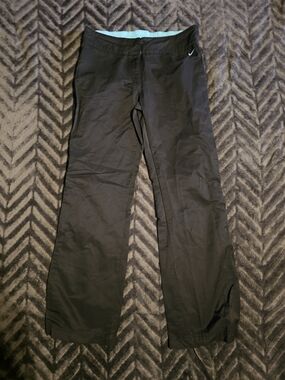 🖤 Nike Womens Athletic Pants – Size S 🖤